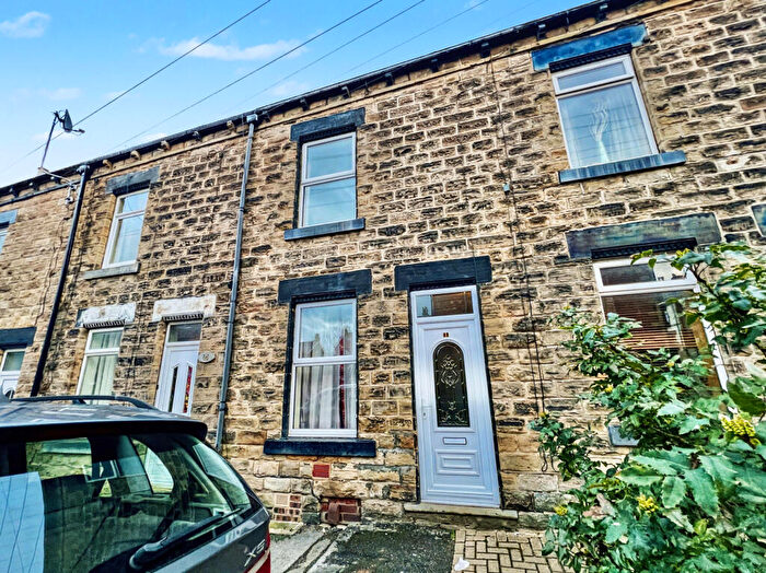3 Bedroom Terraced House To Rent In Spring Street, Barnsley, S70