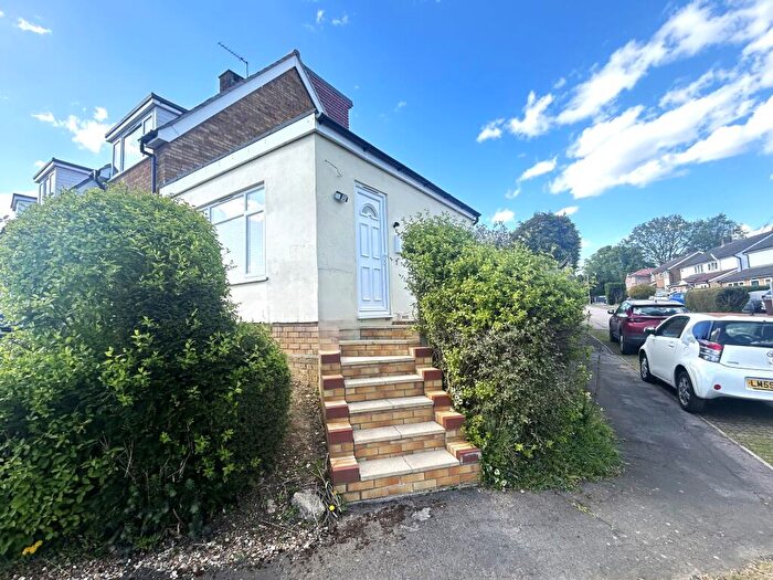 1 Bedroom End Of Terrace House To Rent In Barnfield Road, St. Albans, AL4