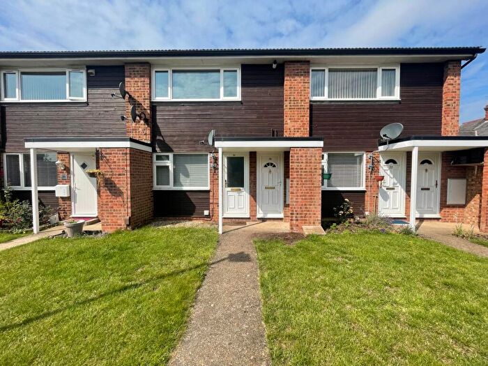 1 Bedroom Flat To Rent In Saffron Court, Biggleswade, SG18