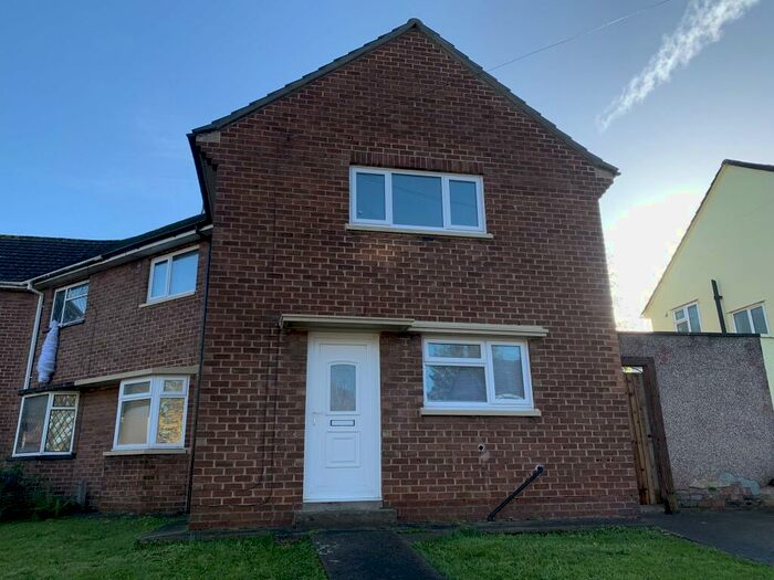 3 Bedroom House To Rent In Chapel Lane, Lawrence Weston, Bristol, BS11