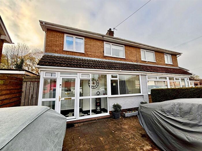 3 Bedroom Semi Detached House For Sale In Mill Terrace, Hetton Le Hole, DH5