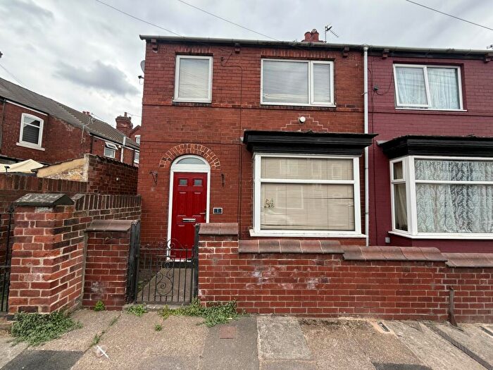 3 Bedroom Terraced House To Rent In Westholme Road, Doncaster, South Yorkshire, DN4