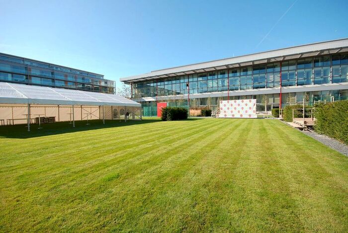 1 Bedroom Flat To Rent In Southstand Apartments, Highbury, London, N5