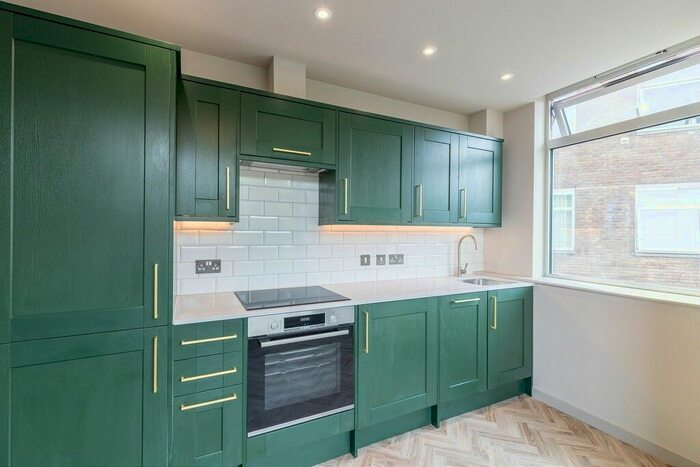 1 Bedroom Flat To Rent In Holbein Place, Chelsea, SW1W