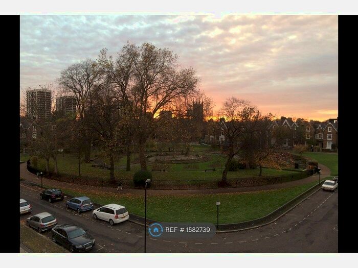 2 Bedroom Maisonette To Rent In Dorset Court, London, N1