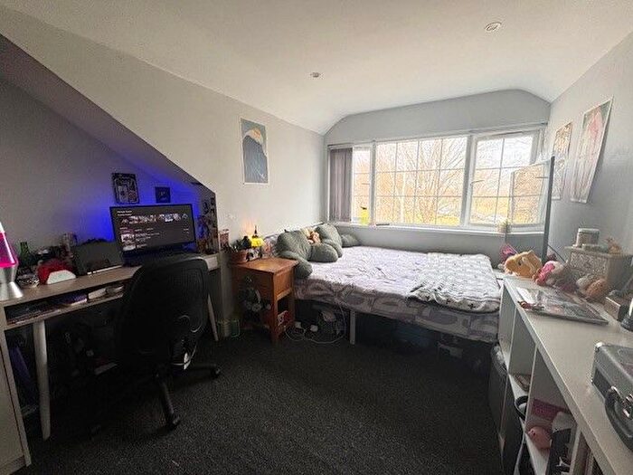 2 Bedroom Flat To Rent In Frome Road, Odd Down, Bath, BA2