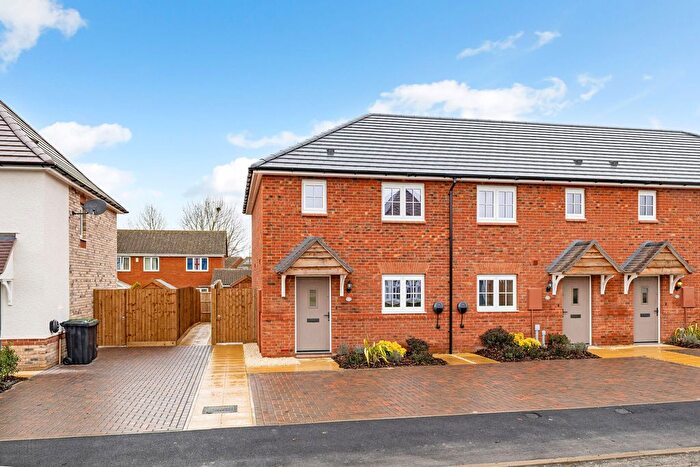 2 Bedroom End Of Terrace House For Sale In Sundon Road, Harlington, LU5