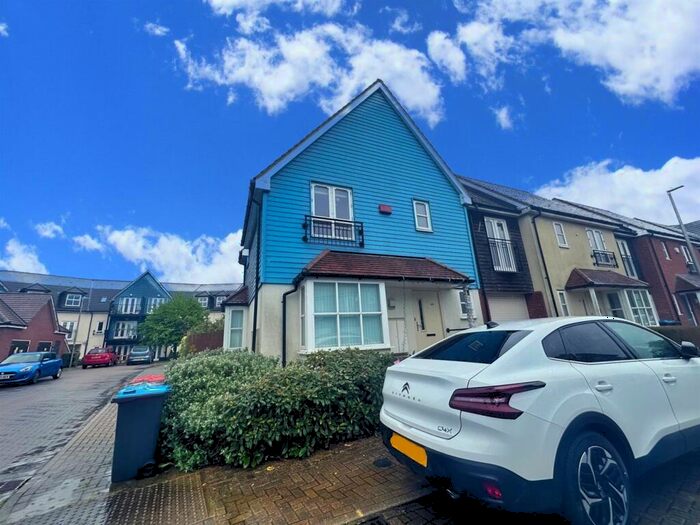 2 Bedroom End Of Terrace House To Rent In Tyhurst, Middleton, MK10