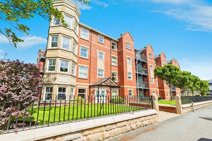 1 Bedroom Flat For Sale In Ashton View, Lytham St. Annes, Lancashire, FY8