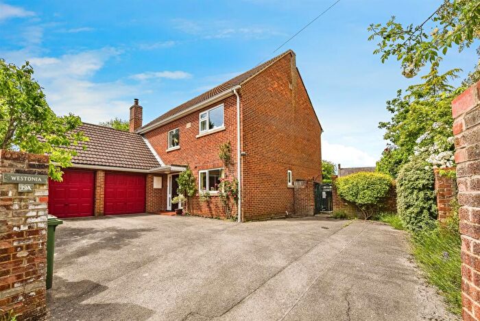 4 Bedroom Detached House For Sale In Hawkeridge, Westbury, BA13