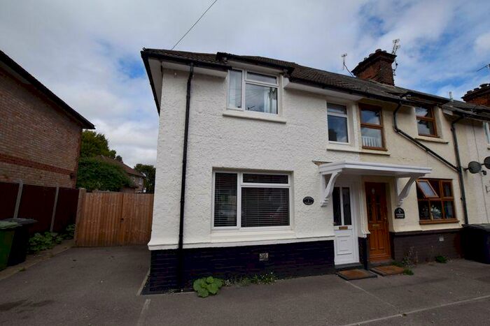 3 Bedroom Terraced House To Rent In Alton, GU34