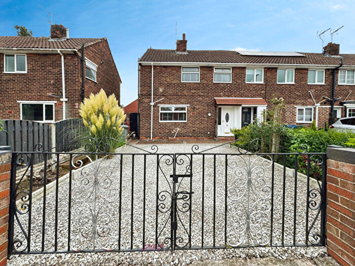 3 Bedroom End Of Terrace House For Sale In Marshland Road, Moorends, Doncaster, DN8
