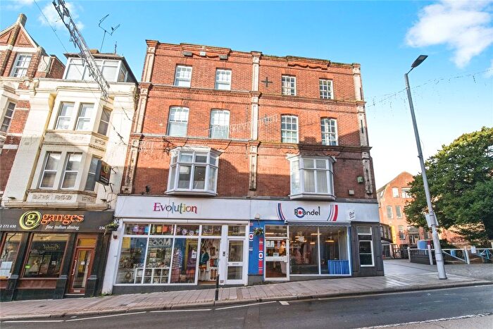 1 Bedroom Flat For Sale In Fore Street, Exeter, Devon, EX4