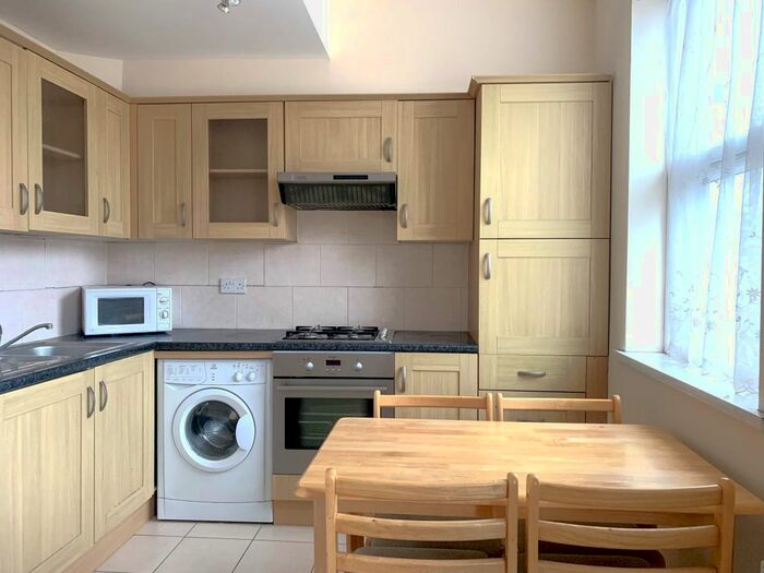 1 Bedroom Flat To Rent In Blackstock Road, London, N4