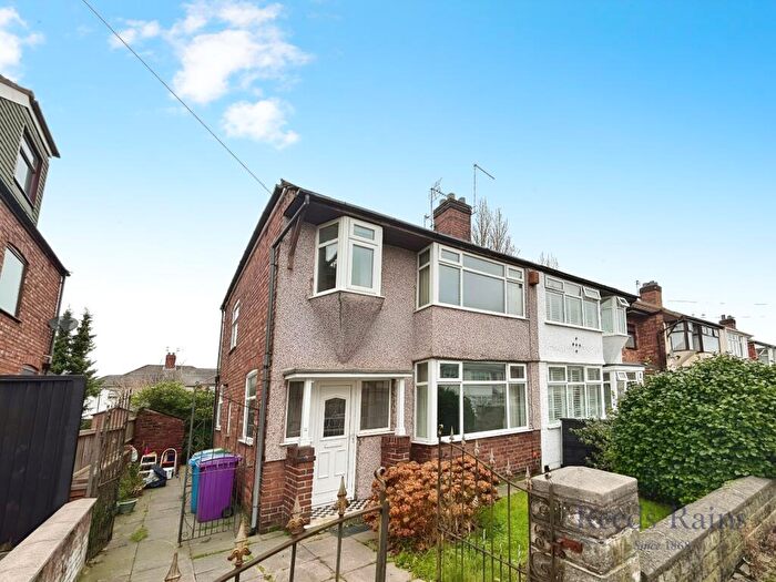 3 Bedroom Semi-Detached House To Rent In Queenscourt Road, Liverpool, Merseyside, L12