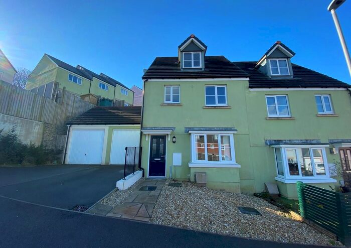 3 Bedroom Property To Rent In Rosva Morgowr, Falmouth, TR11