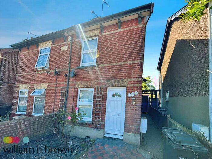 2 Bedroom House To Rent In Old Road, Clacton-On-Sea, CO15