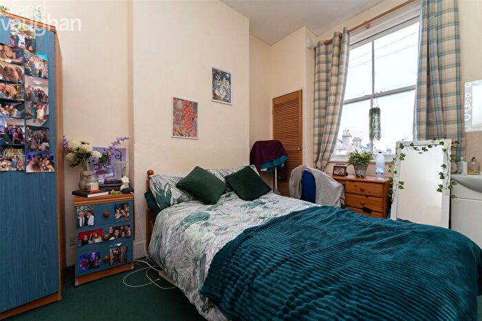 1 Bedroom Terraced House To Rent In Southover Street, Brighton, BN2