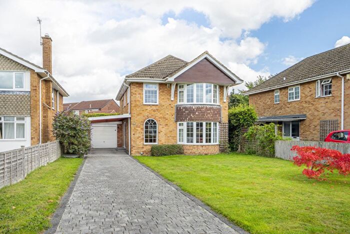 4 Bedroom Detached House For Sale In Deramore Drive, York, YO10