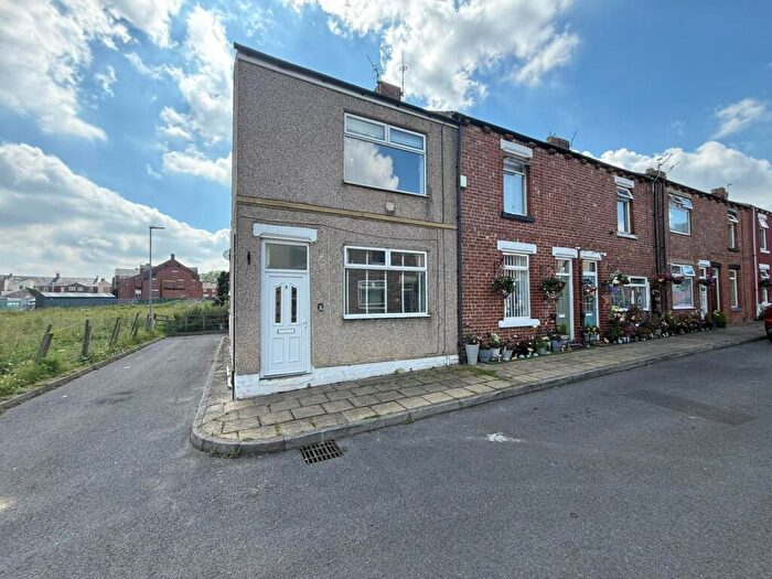 2 Bedroom Terraced House To Rent In Oxford Street, Eldon Lane, Bishop Auckland, DL14