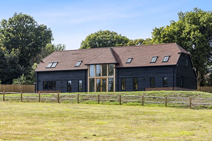 4 Bedroom Detached House To Rent In Billingshurst, West Sussex, RH14