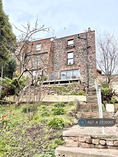 3 Bedroom End Of Terrace House To Rent In Southernhay Avenue, Bristol, BS8