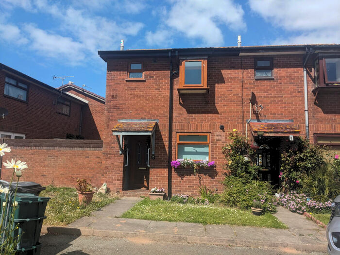 2 Bedroom Terraced House To Rent In Astley Court, LL18