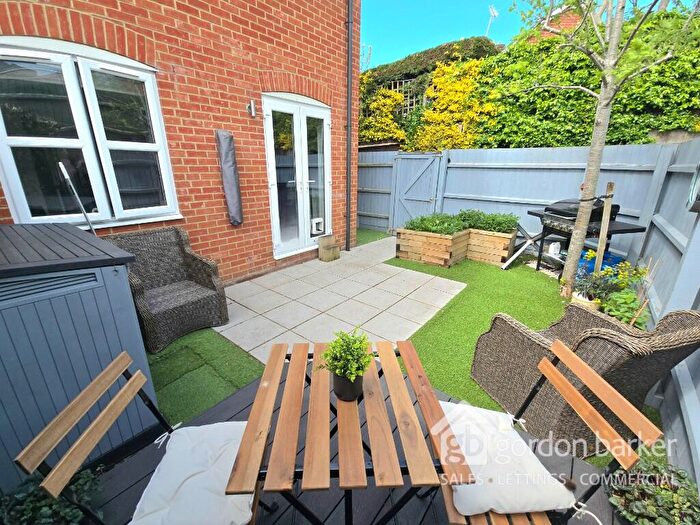 2 Bedroom End Of Terrace House For Sale In Farriers, Fordingbridge, Hampshire, SP6