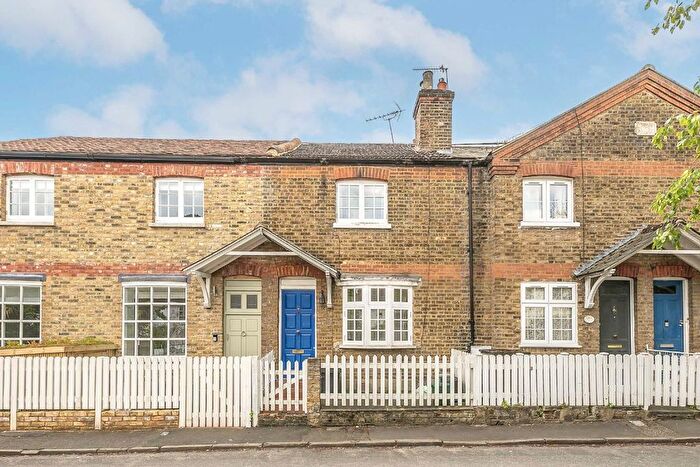 2 Bedroom Terraced House To Rent In Sandpits Road, Petersham, TW10