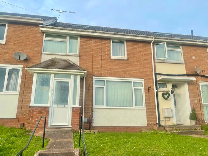 3 Bedroom Semi-Detached House To Rent In Bridespring Road, Exeter, EX4