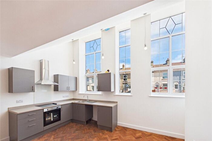 2 Bedroom House To Rent In Lovewell Road, Lowestoft, Suffolk, NR33