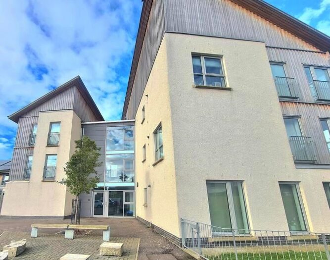2 Bedroom Flat To Rent In The Waggonway, Tranent, EH33