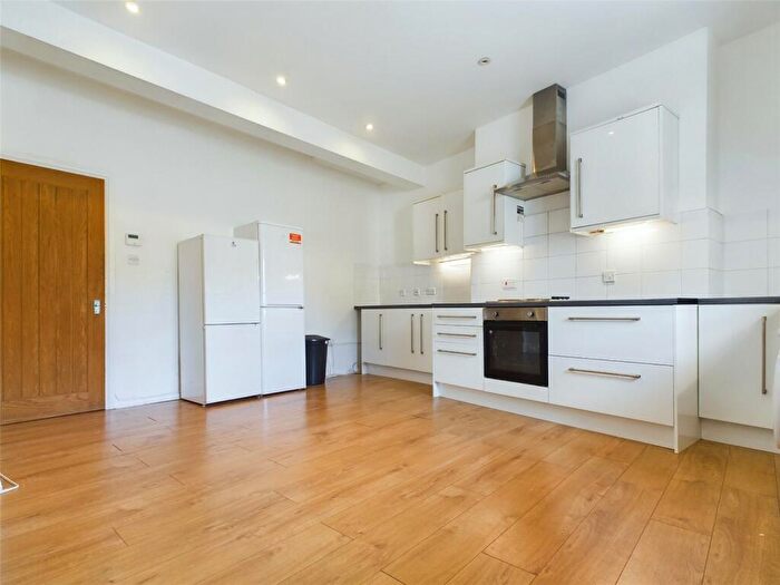 6 Bedroom House To Rent In Providence Place, Brighton, BN1