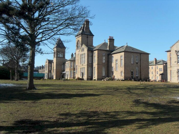 2 Bedroom Flat To Rent In Jackson Walk, Menston, Ilkley, LS29