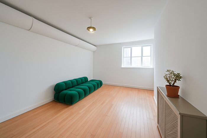 1 Bedroom Apartment To Rent In Bentley Road, London, N1