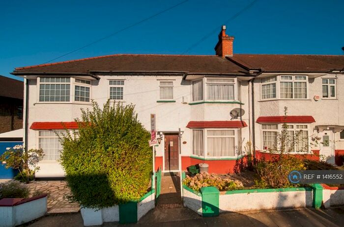 4 Bedroom Terraced House To Rent In Edenvale Road, Mitcham, CR4