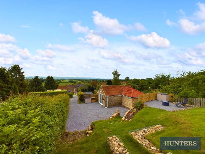 3 Bedroom Cottage For Sale In High Street, Snainton, Scarborough, YO13