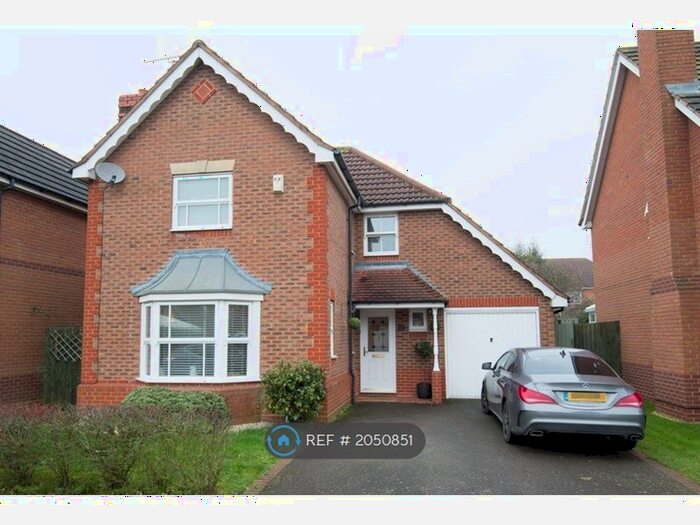 4 Bedroom Detached House To Rent In Robinia Close, Lutterworth, LE17