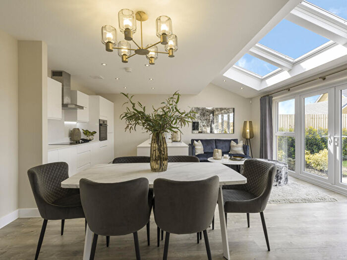 4 Bedroom Detached House For Sale In Barrowby Road, Grantham, Lincolnshire, NG31