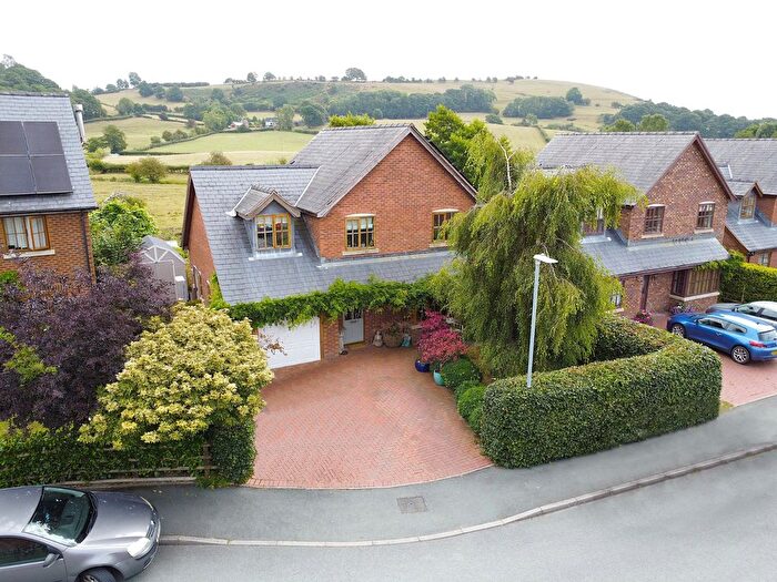 4 Bedroom Detached House For Sale In Parc Hafod, Tregynon, Newtown, Powys, SY16