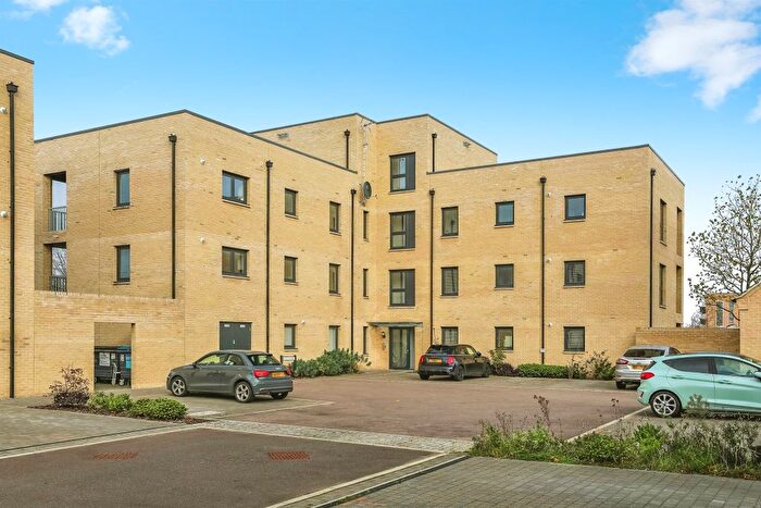 2 Bedroom Flat For Sale In Cartwright Close, Alconbury Weald, Huntingdon, PE28