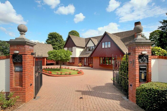 5 Bedroom Detached House To Rent In Penn Road, Knotty Green, Beaconsfield, Buckinghamshire, HP9