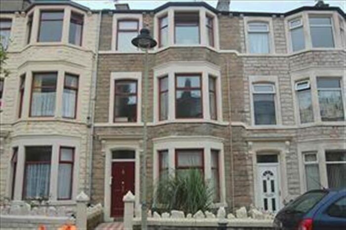 1 Bedroom Flat To Rent In Clark Street, Morecambe, LA4