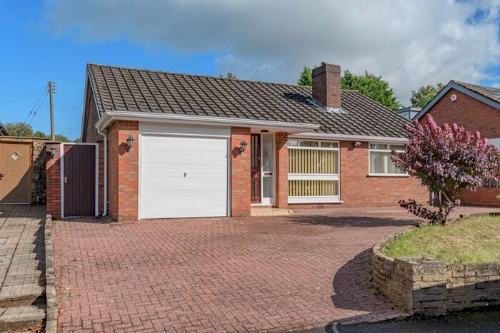 3 Bedroom Bungalow To Rent In Lydiate Ash Road, Lydiate Ash, Bromsgrove, B61