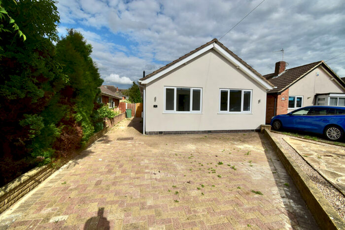 3 Bedroom Detached Bungalow To Rent In Coombe Rise, Oadby, LE2