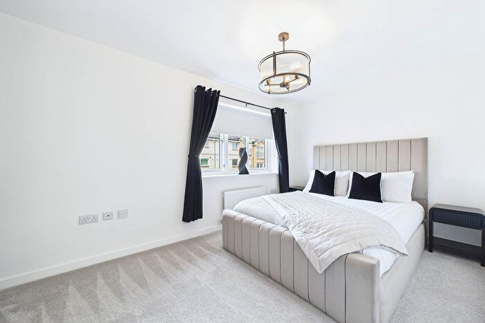 3 Bedroom Terraced House For Sale In Wellington Street, Wishaw, ML2