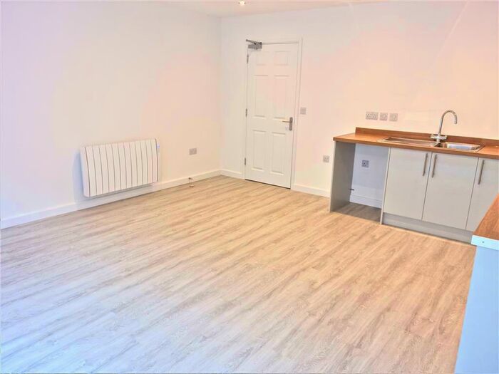 1 Bedroom Flat To Rent In Church Mews, Wisbech, PE13