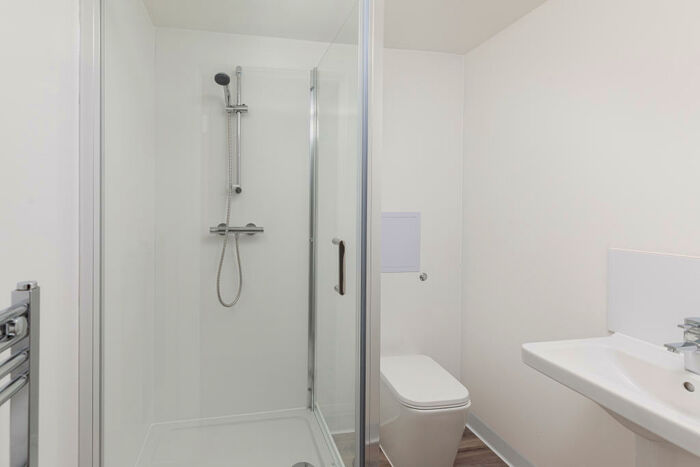 3 Bedroom Flat To Rent In Harding Wharf @ Paintworks, Bristol, BS4