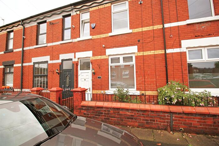2 Bedroom Terraced House To Rent In Lyndhurst Avenue, Denton, Manchester, M34