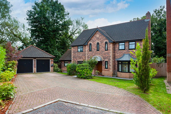 4 Bedroom Detached House For Sale In Uplands Chase, Fulwood, PR2